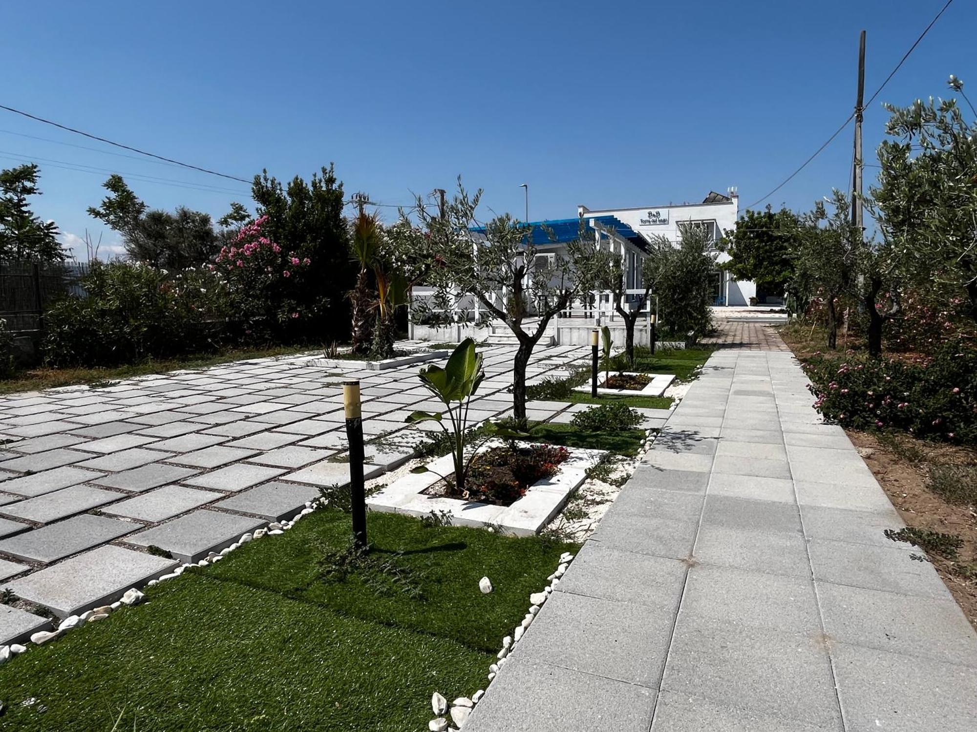 B&B Torre Del Lago 2 Foce Varano Bagian luar foto
